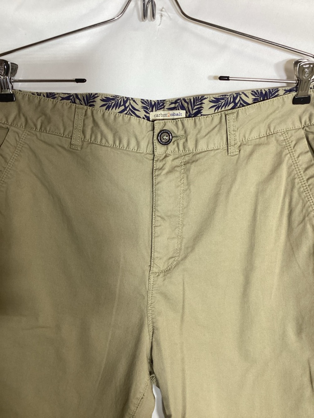 Mens Carbon2Cobalt Khaki Shorts with Lots of Back Pockets Size 36 - Picture 2 of 7